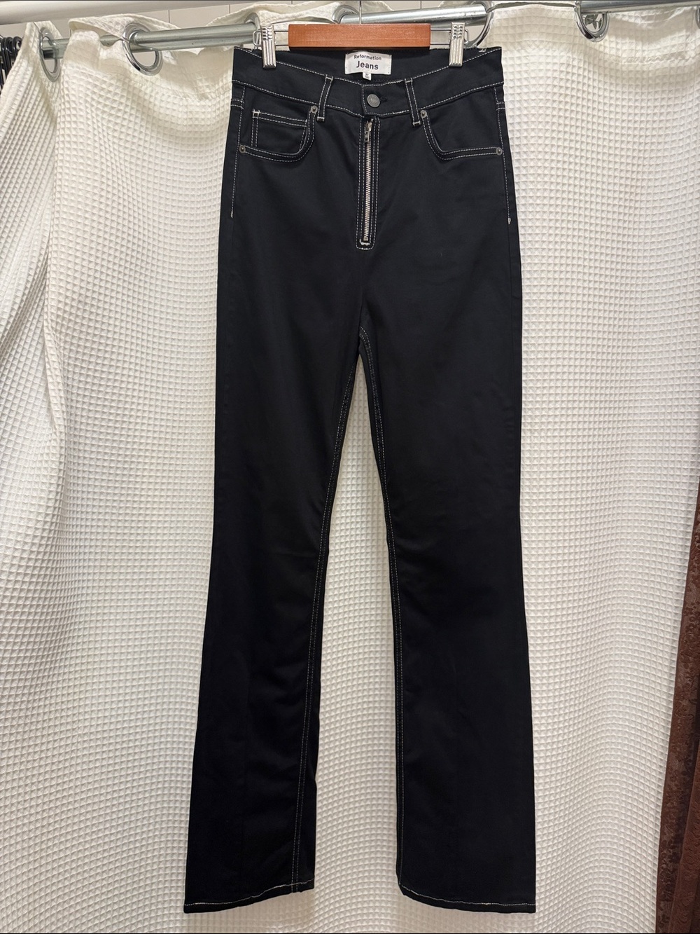 Reformation Toby Zip Front Contrast Stitch Ultra High-Rise Jeans - size 27